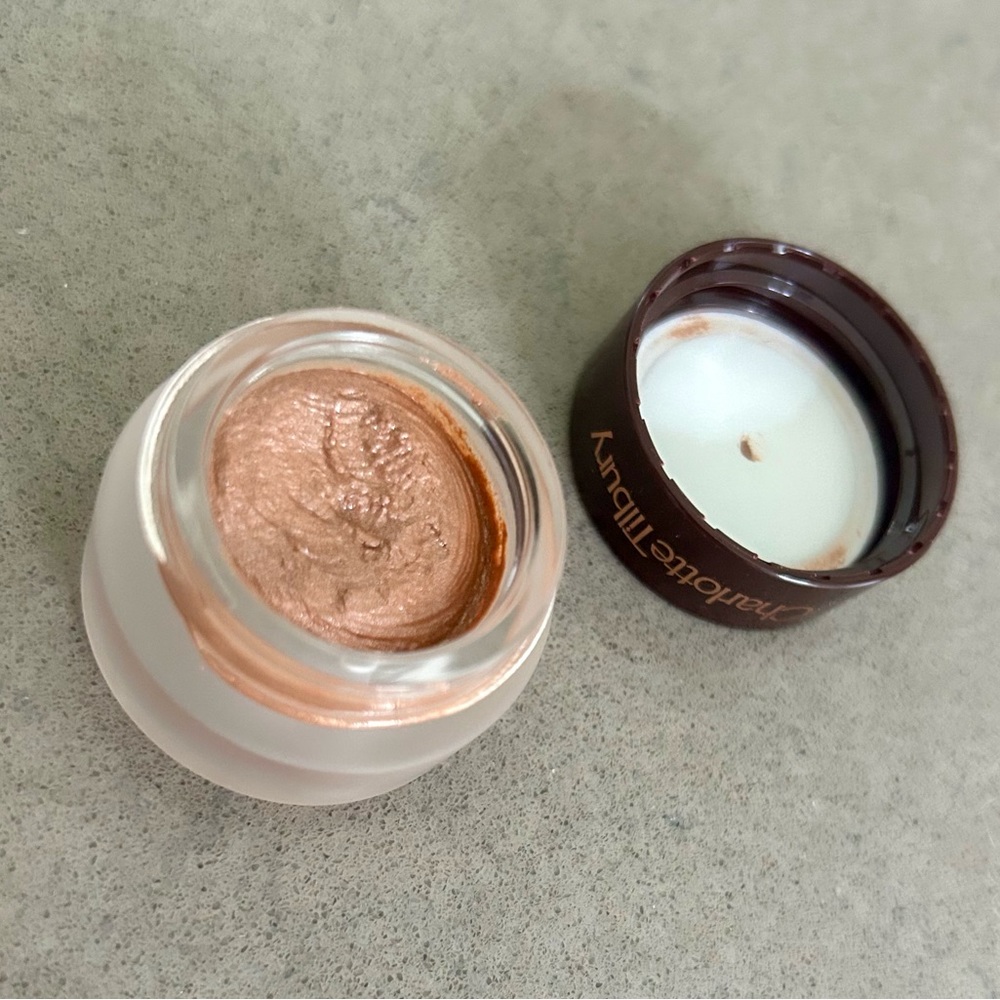 Charlotte Tilbury Eyes to Mesmerize Exagger-Eyes
